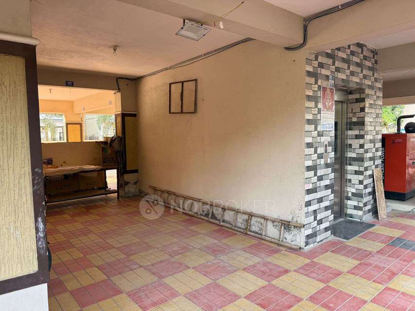 2 BHK Flat In Mohandas Nivas For Sale  In Gajularamaram