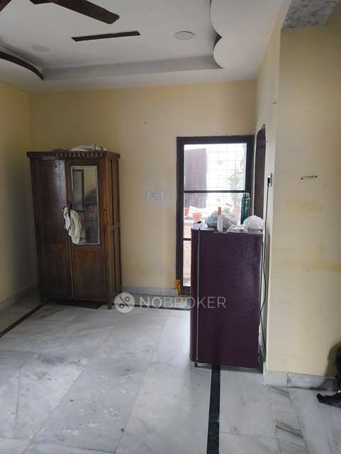 2 BHK Flat In Raj Avenue Apartments,hanuman Nagar For Sale  In Manikonda