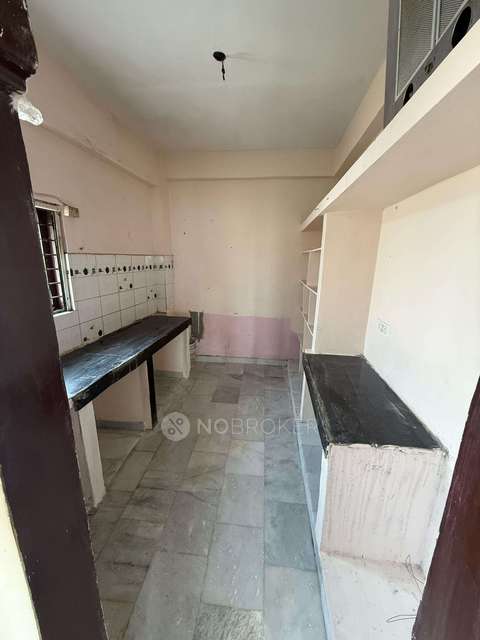 2 BHK Flat In Raj Avenue Apartments,hanuman Nagar For Sale  In Manikonda