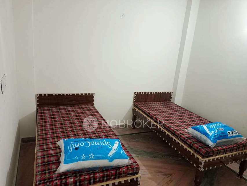 PG for Girls in Dwarka Mor