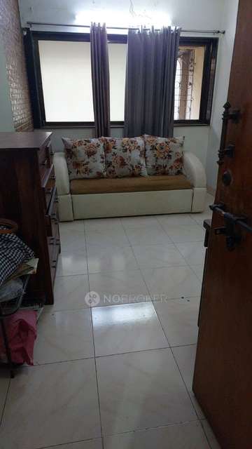 1 RK Flat In Kandarpada For Sale  In Dahisar West