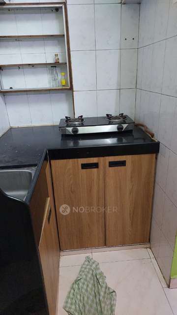 1 RK Flat In Kandarpada For Sale  In Dahisar West