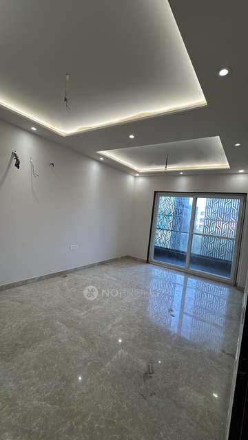 4 BHK Flat for Rent  In Sector 63 A