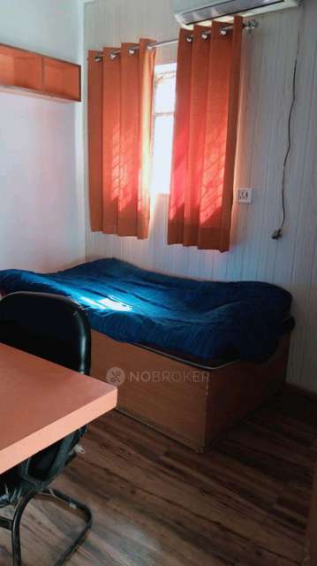 PG for Boys in Patel Nagar