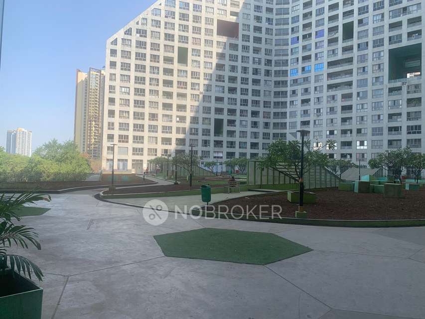 3 BHK Flat In Amanora Future Towers, Hadapsar, Pune for Rent  In Hadapsar, Pune