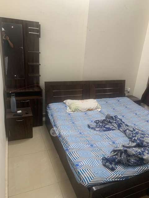3 BHK Flat In Amanora Future Towers, Hadapsar, Pune for Rent  In Hadapsar, Pune