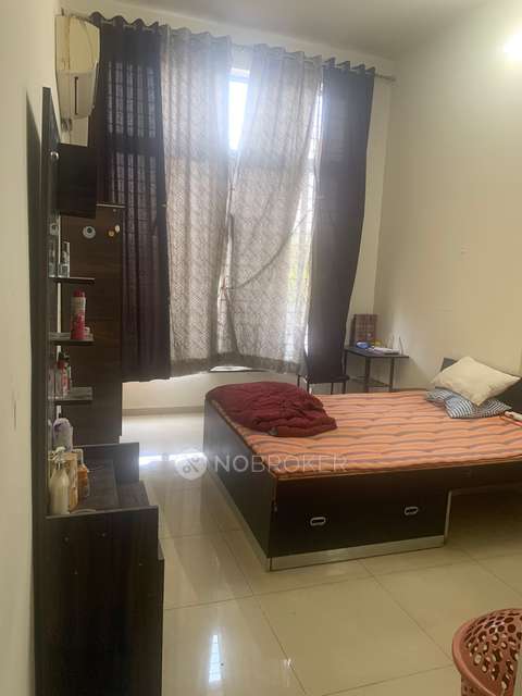 3 BHK Flat In Amanora Future Towers, Hadapsar, Pune for Rent  In Hadapsar, Pune