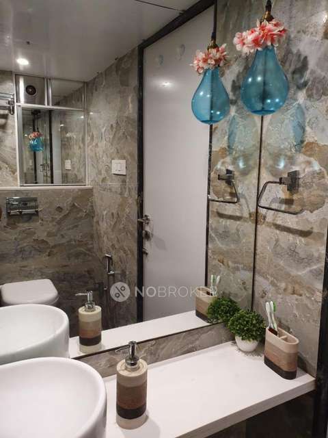 2 BHK Flat In Lavender Everest World For Sale  In Thane West