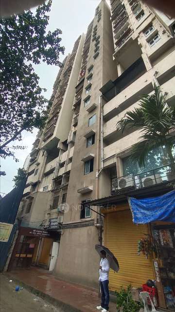1 BHK Flat In Shree Gajanan Niwas For Sale  In Lower Parel