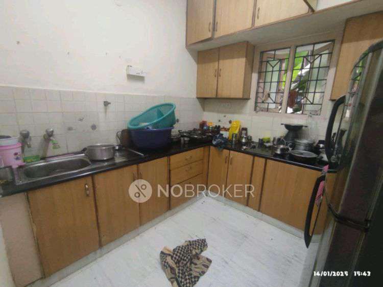 3 BHK Flat In Vahin Towers For Sale  In Bommanahalli