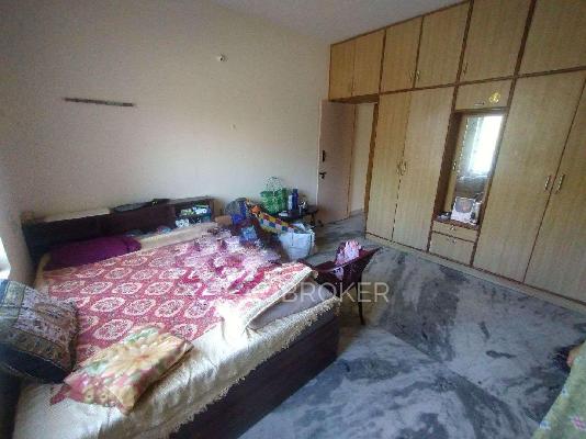 3 BHK Flat In Vahin Towers For Sale  In Bommanahalli