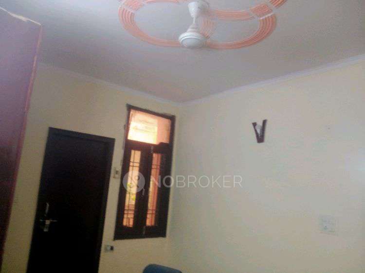 1 BHK Flat For Sale  In Dayal Bagh Colony
