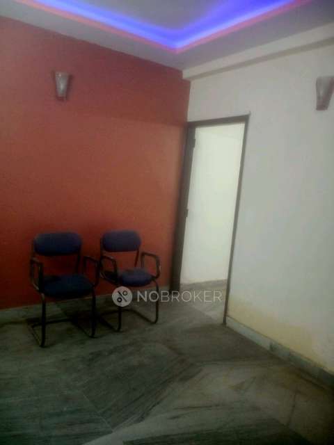 1 BHK Flat For Sale  In Dayal Bagh Colony