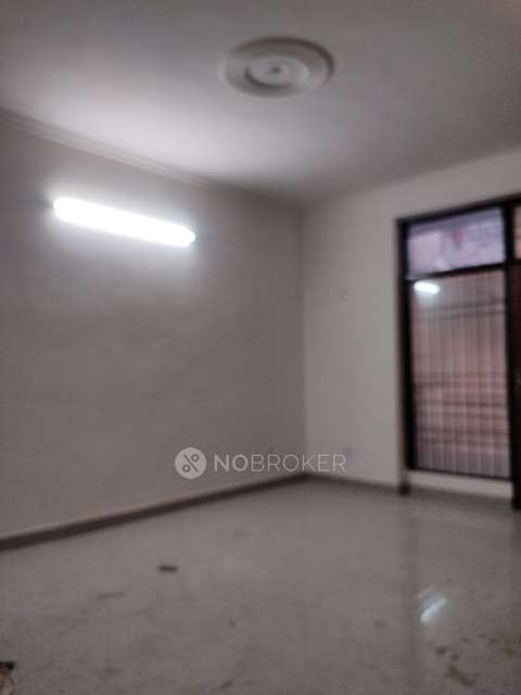 3 BHK Flat In Uppal Southend For Sale  In Sector 49