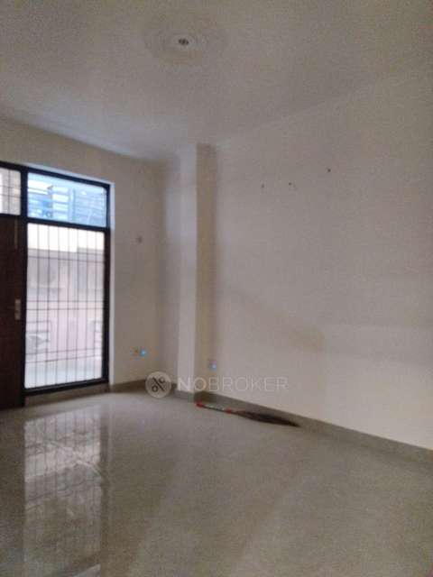 3 BHK Flat In Uppal Southend For Sale  In Sector 49