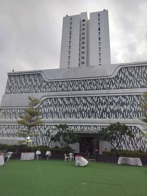 2 BHK Flat In Majestique Towers For Sale  In Kharadi