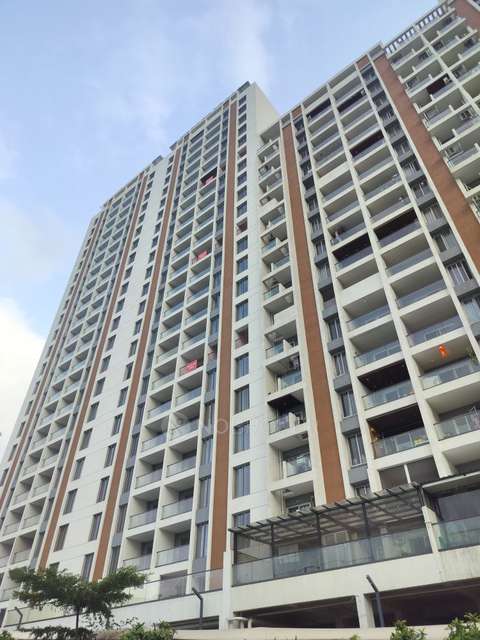 2 BHK Flat In Majestique Towers For Sale  In Kharadi