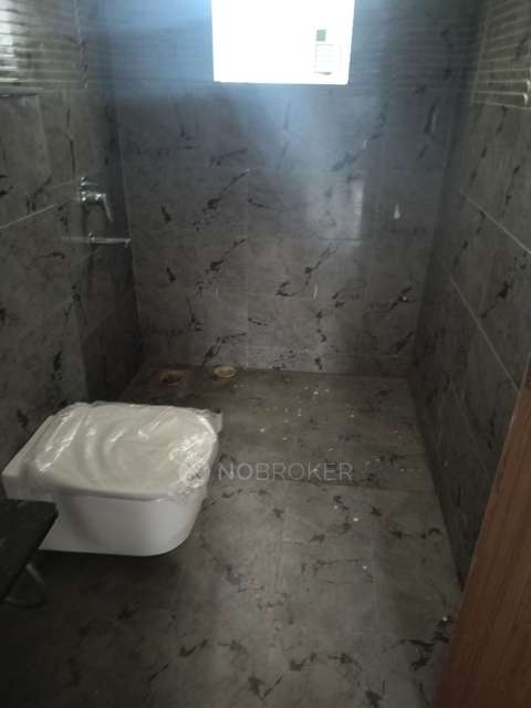 2 BHK Flat In Majestique Towers For Sale  In Kharadi