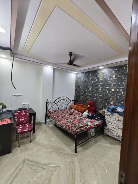 3 BHK Flat In Vijay Vihar For Sale  In Rohini