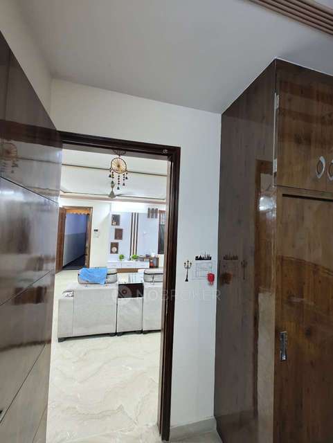 3 BHK Flat In Vijay Vihar For Sale  In Rohini