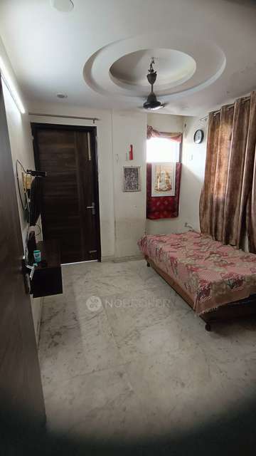 PG for Girls in Janakpuri