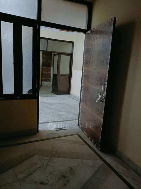 2 BHK Flat for Rent  In Matiala 