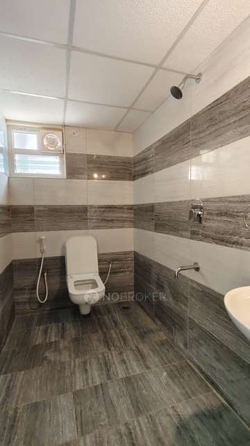 2 BHK Flat In Sai Purvi Symphony For Sale  In Gunjur Village