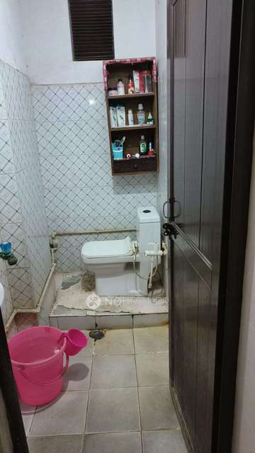 2 BHK Flat For Sale  In Jamia Nagar,