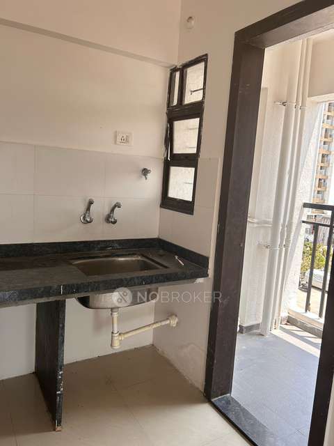 1 BHK Flat In Mantra Phase 1 For Sale  In Mantra 24 West