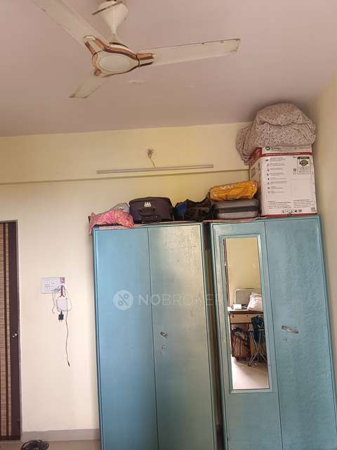 2 BHK Flat In Bhatia Esspee Tower For Sale  In Borivali East