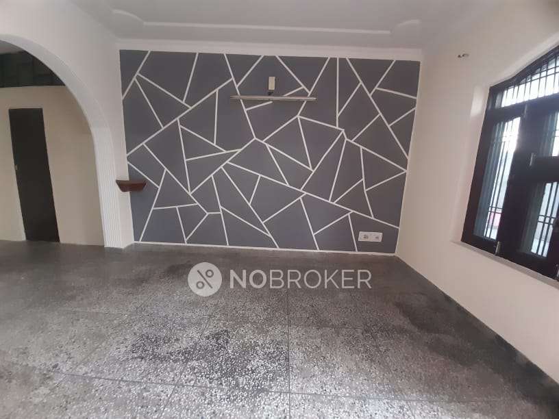 2 BHK House for Rent  In Sector 17