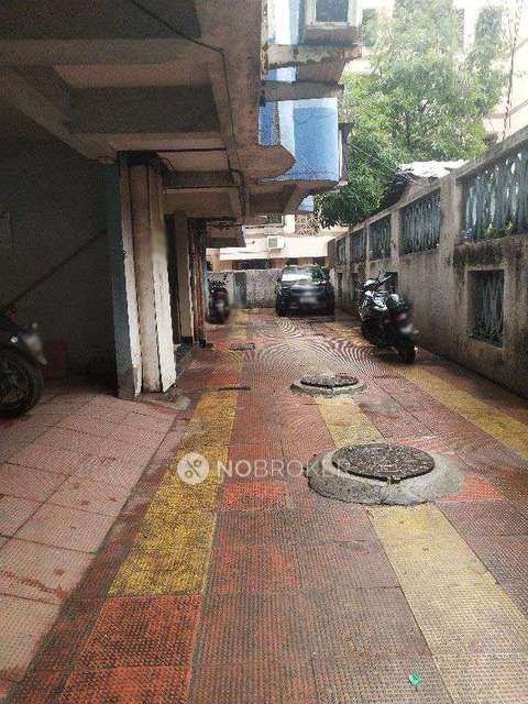 2 BHK Flat In Reputed Rayyan Apartment For Sale  In Kurla