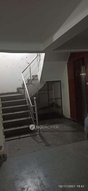 3 BHK Flat In Stnadalone Building  For Sale  In Vinod Nagar East