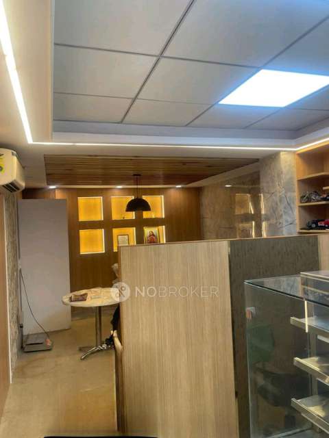 Shop in Indirapuram, Ghaziabad for sale 