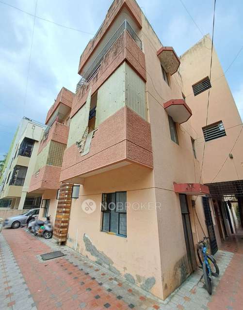 2 BHK Flat In Gruhalakshmi Residency For Sale  In Basaveshwar Nagar