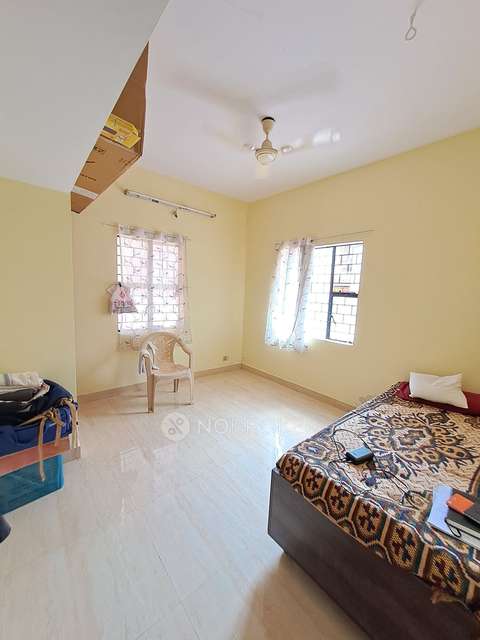 2 BHK Flat In Gruhalakshmi Residency For Sale  In Basaveshwar Nagar