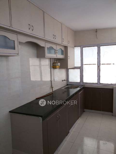 1 BHK Flat In Green Valley Appartment  for Rent  In Janakpuri