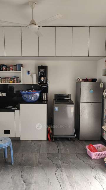 4+ BHK House For Sale  In Neelangarai