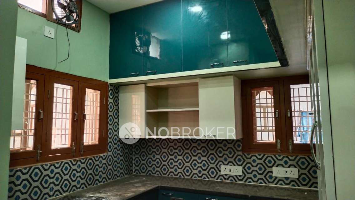 2 BHK House for Rent  In Pinreddy's House