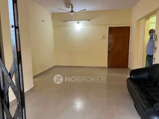 2 BHK Flat In Viceroy Court for Rent  In Kandivali East