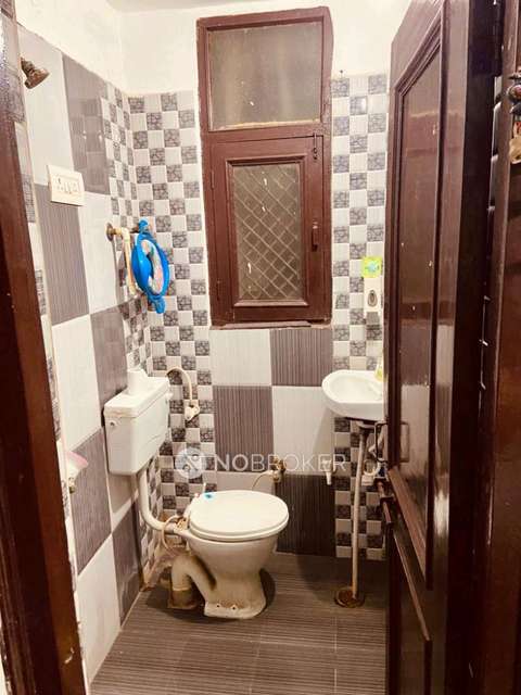 2 BHK Flat In Shiv Apartments For Sale  In Shalimar Garden