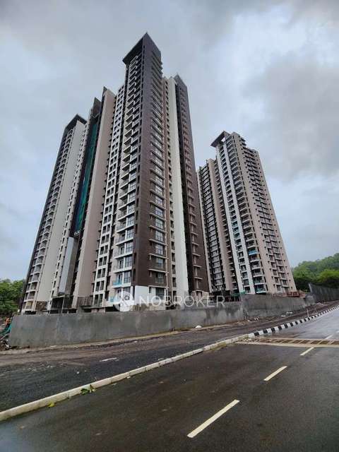 1 BHK Flat In Godrej Golf Meadows For Sale  In Panvel