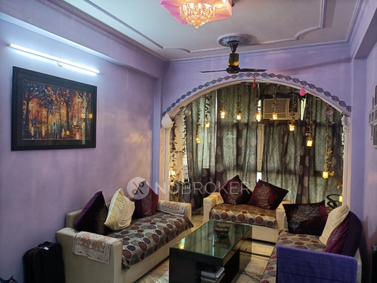 3 BHK Flat In Front Flat Having  2 Side Park Facing, Corner, Double Entry  Builder Flat  For Sale  In Sector 4
