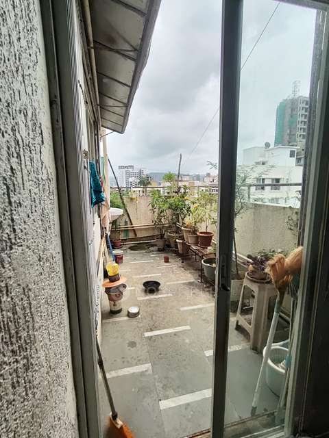 3 BHK Flat In Shree Kailash Dham Building For Sale  In Dahisar West