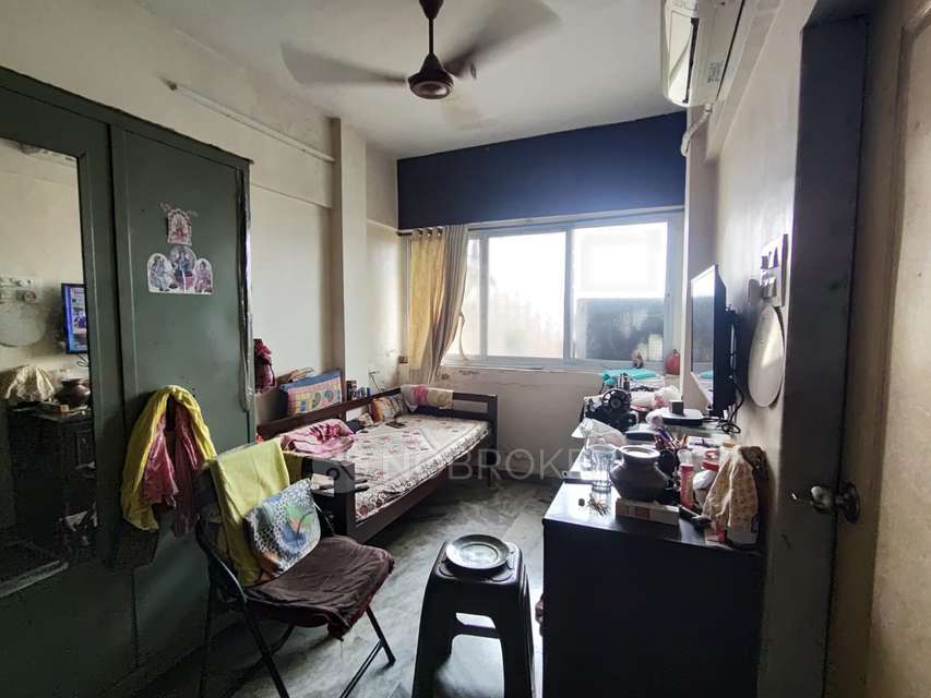 3 BHK Flat In Shree Kailash Dham Building For Sale  In Dahisar West