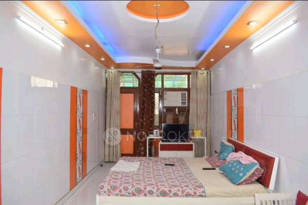 4 BHK House For Sale  In Moti Nagar