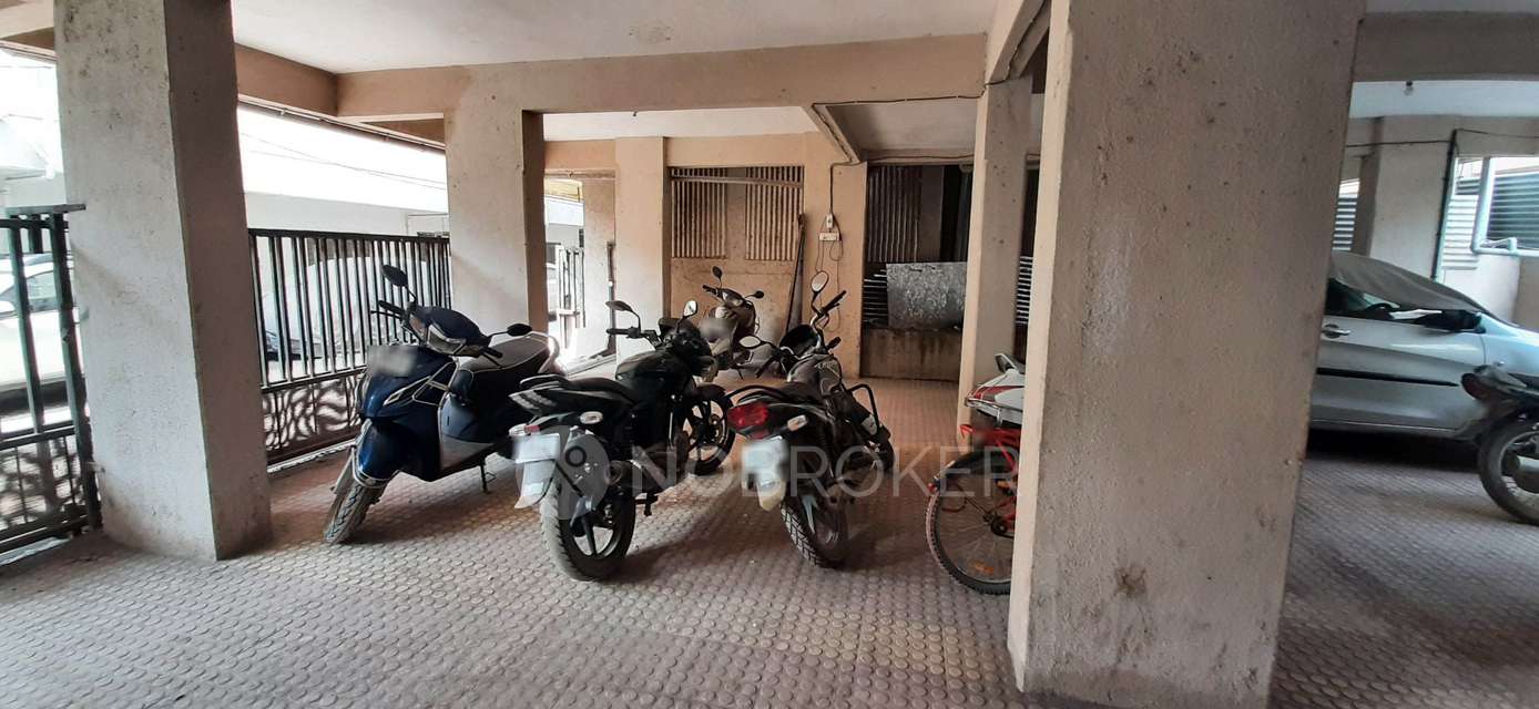 1 RK Flat In Nivruti Heights Society  For Sale  In Mundhwa