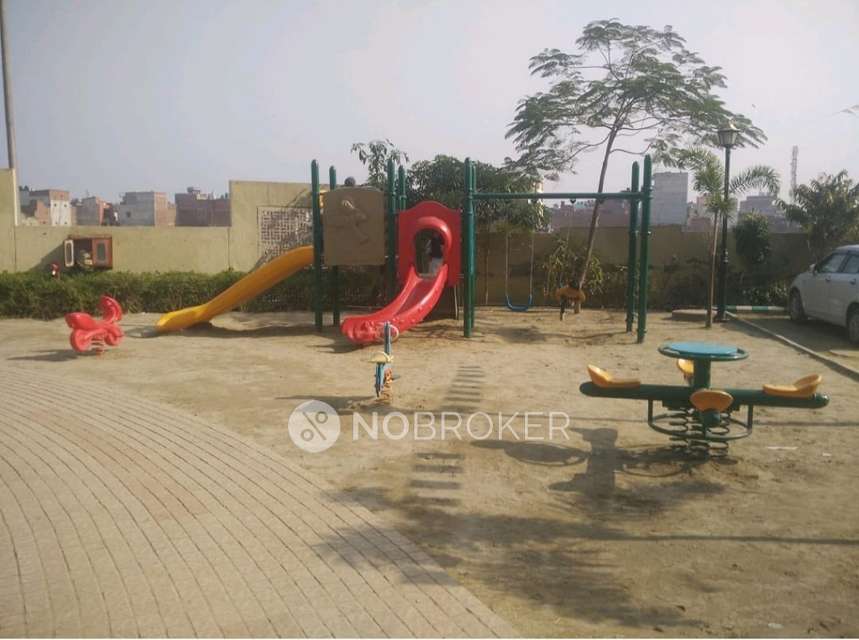 2 BHK Flat In Shalimar City For Sale  In Vivekanand Marg