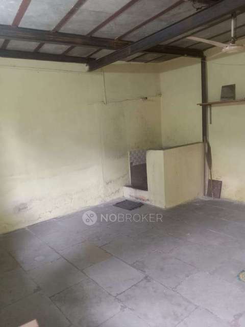 PG for Girls in Kasba Peth