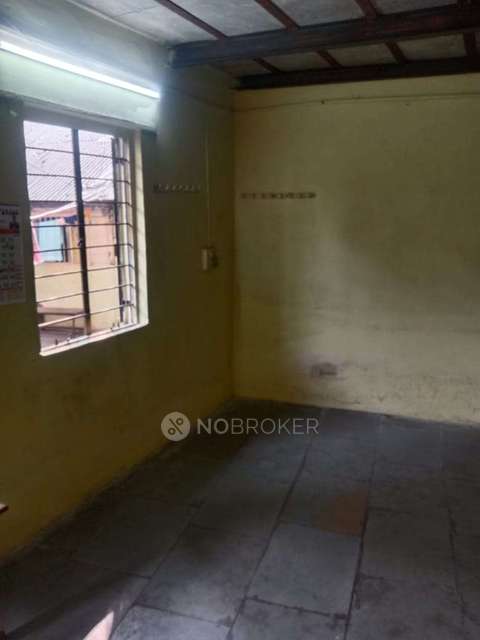 PG for Girls in Kasba Peth